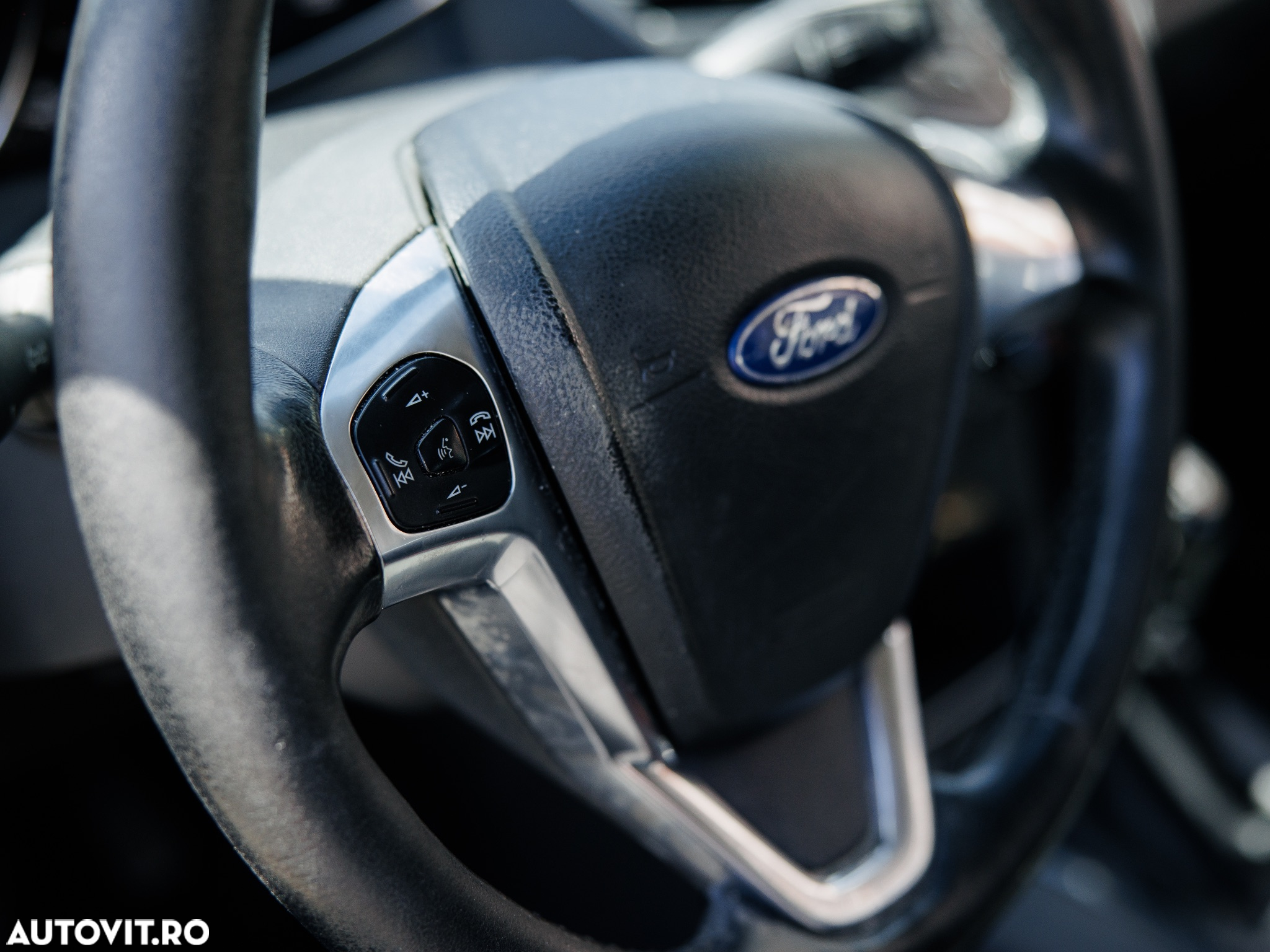 Ford Fiesta 1.5 TDCi DPF Trend - 33