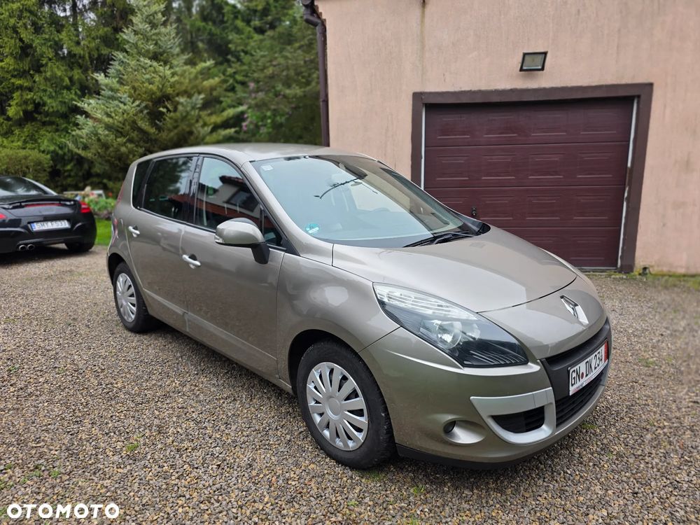 Renault Scenic 2.0 16V 140 CVT Luxe - 3