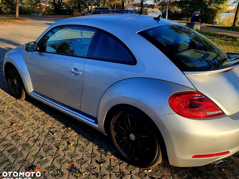 Volkswagen Beetle 2.0 TSI Sport - 2