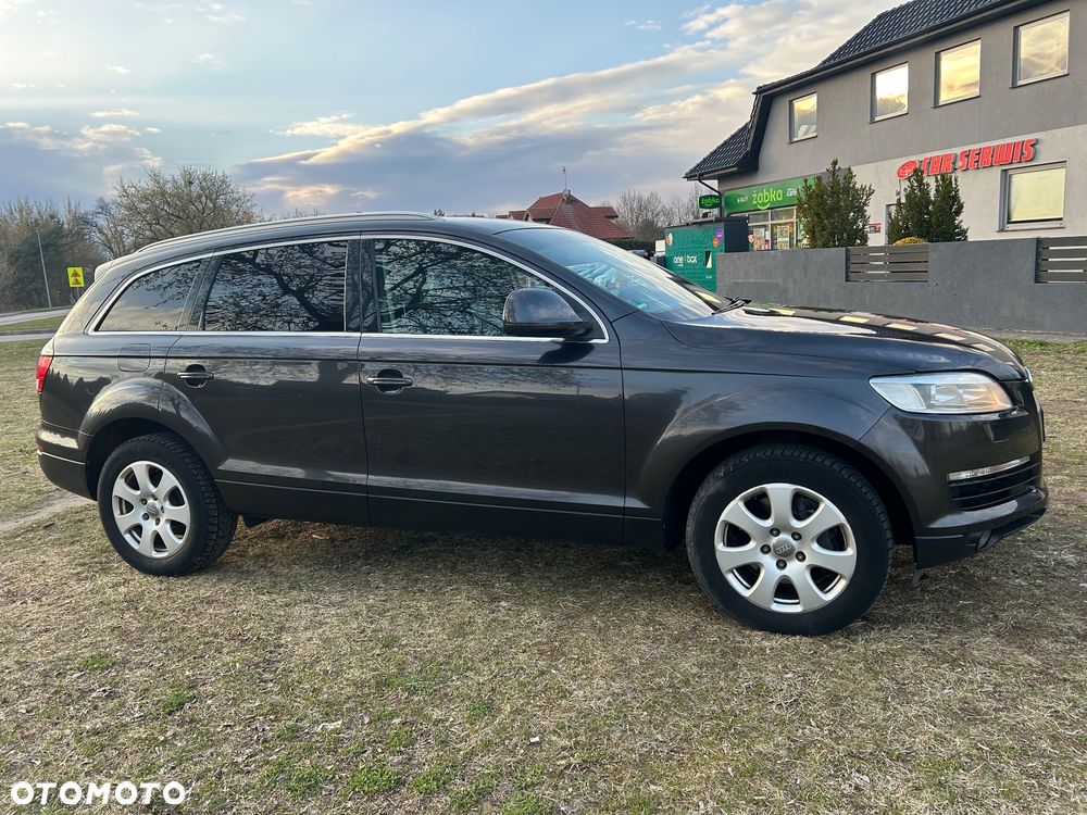 Audi Q7 - 11
