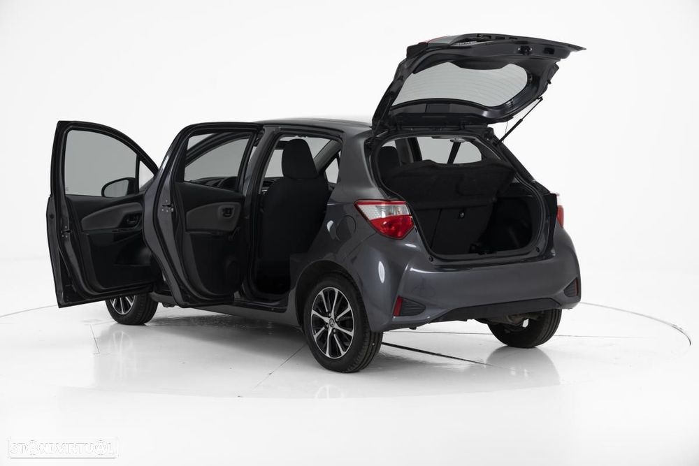 Toyota Yaris 1.0 VVT-i Comfort — fotografia 5