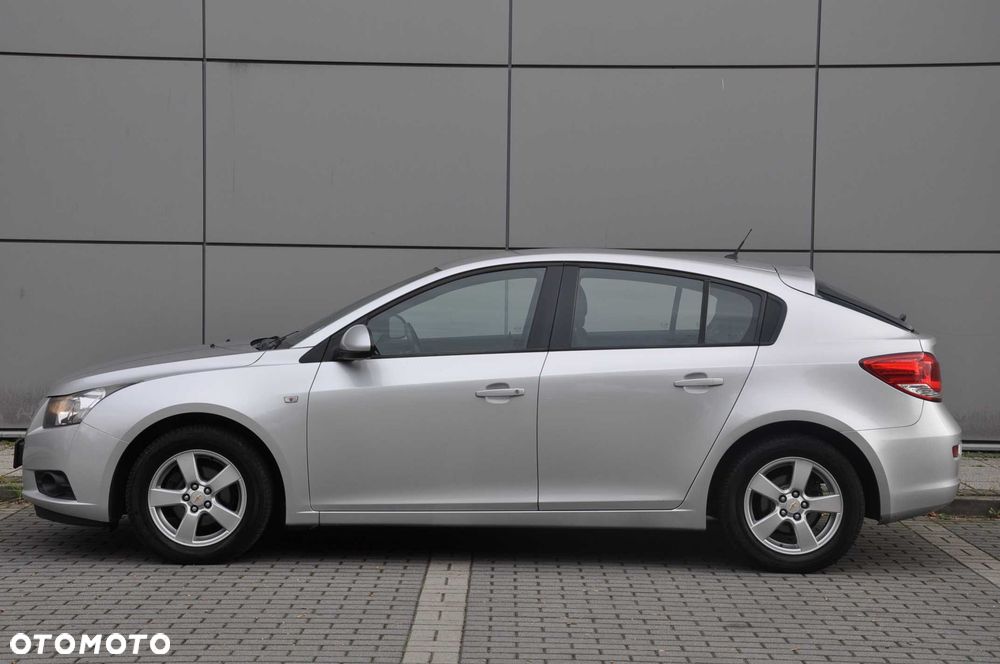 Chevrolet Cruze - 3