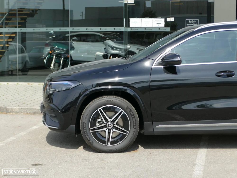 Mercedes-Benz EQA 250+ AMG Line - 17