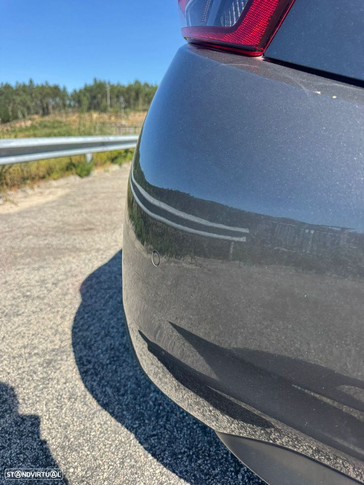 Peugeot 208 1.5 BlueHDi Signature - 23