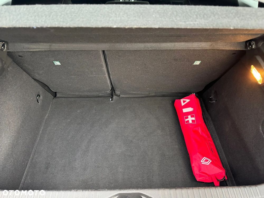 Renault Clio 1.0 TCe Evolution - 17