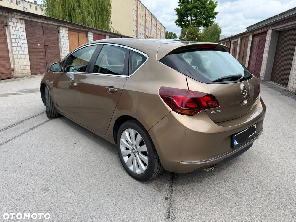 Opel Astra - 7