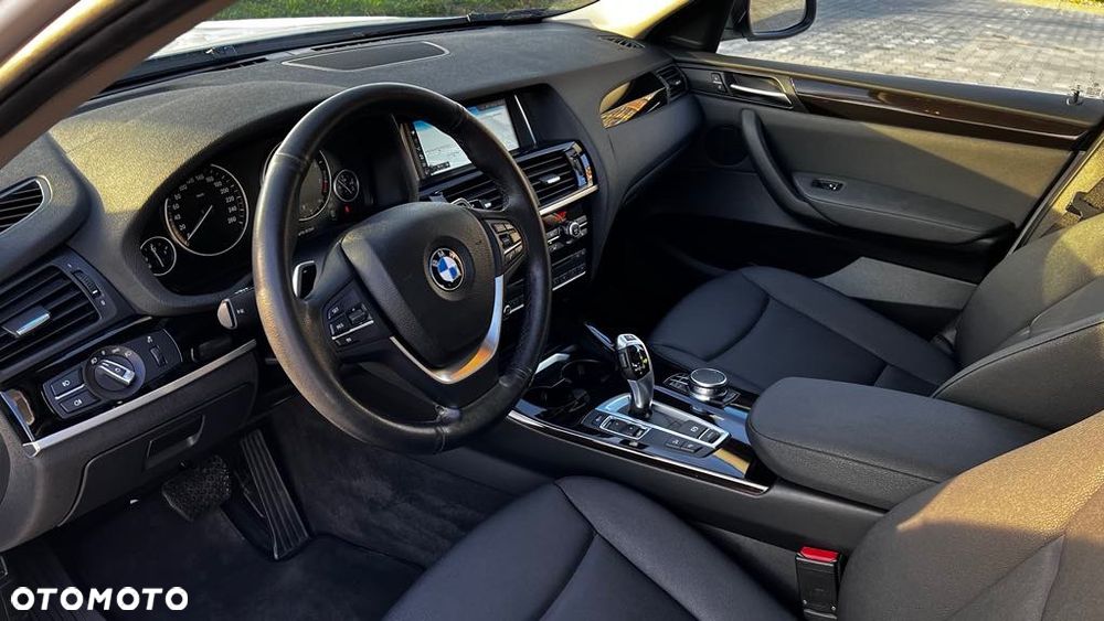 BMW X4 xDrive20i xLine - 3