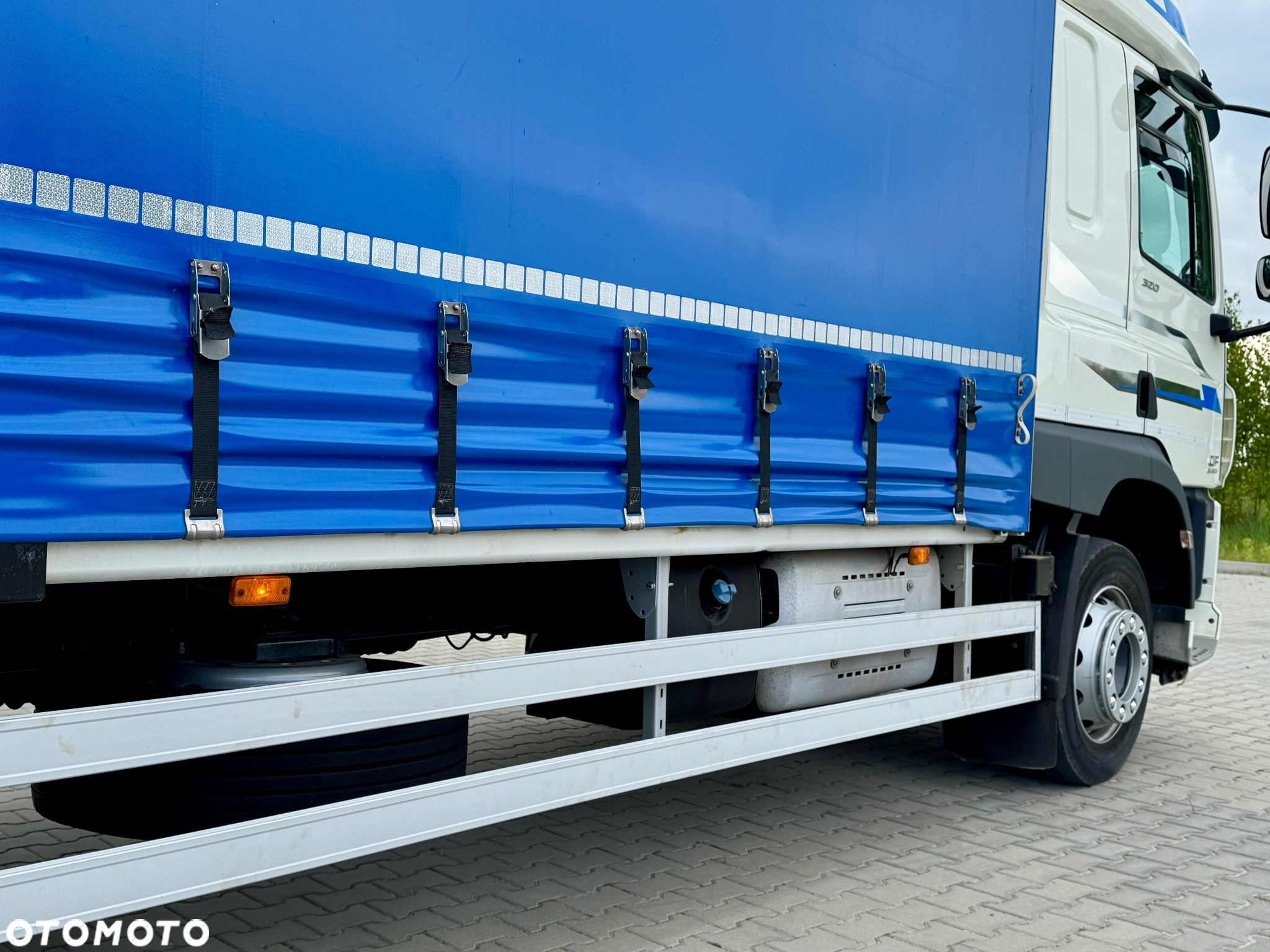 DAF CF 320 / FIRANKA / 24 EUROPALETY / SYPIALKA / AUTOMAT / KLIMA POSTOJOWA / 8 960 KG ŁADOWNOŚCI / 2017 ROK - 12