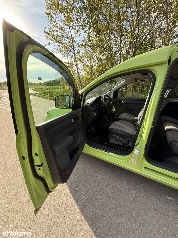 Volkswagen Caddy - 22