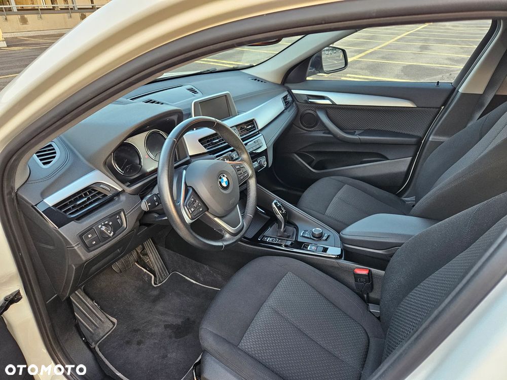 BMW X2 sDrive18i - 14
