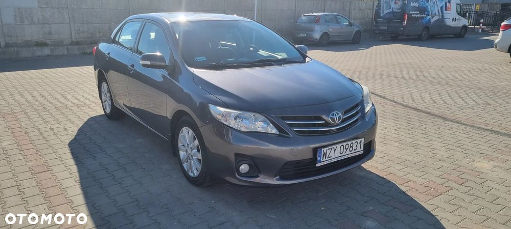 Toyota Corolla 1.6 Premium - 1