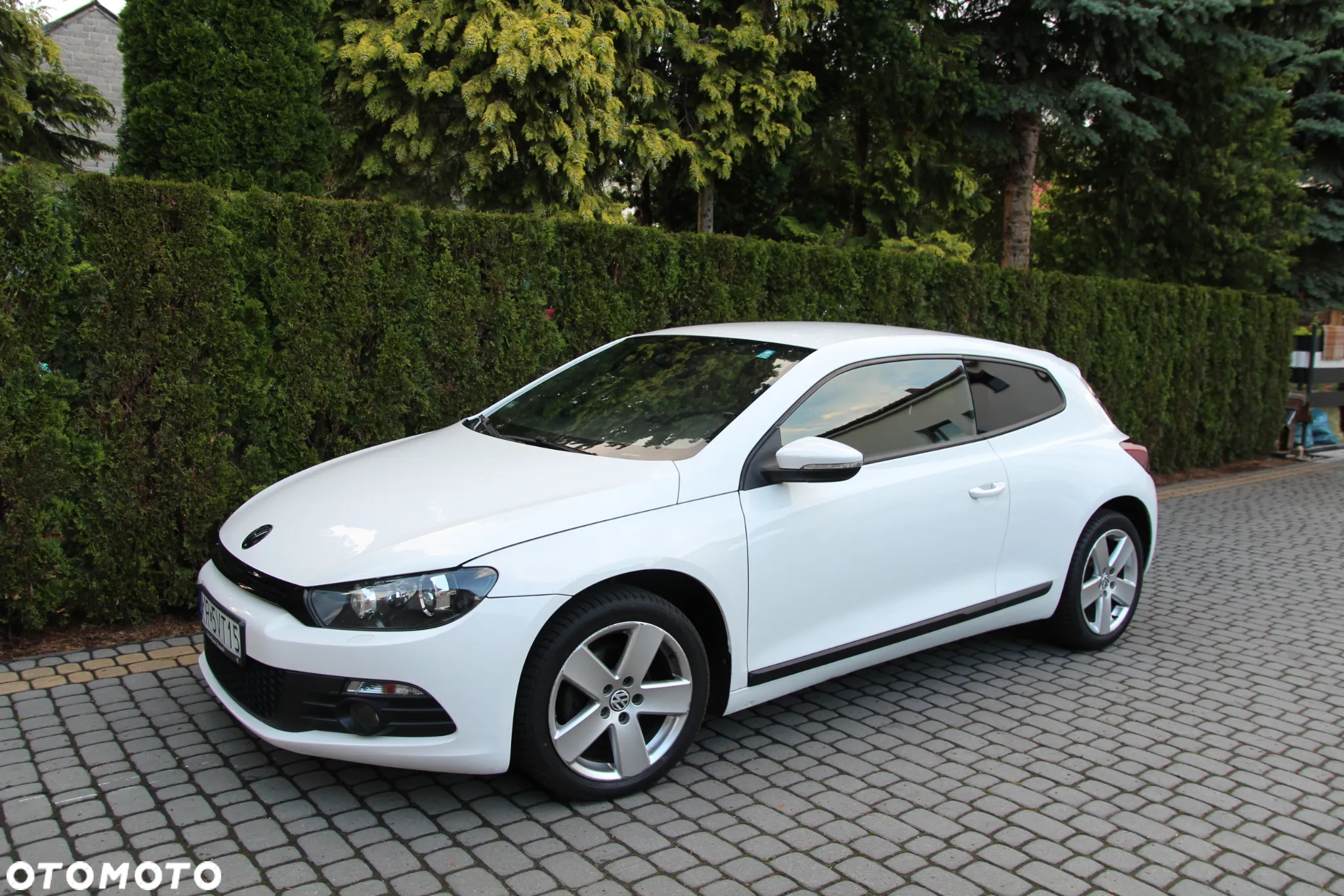 Volkswagen Scirocco 2.0 TDI Blue Motion Technologie - 3