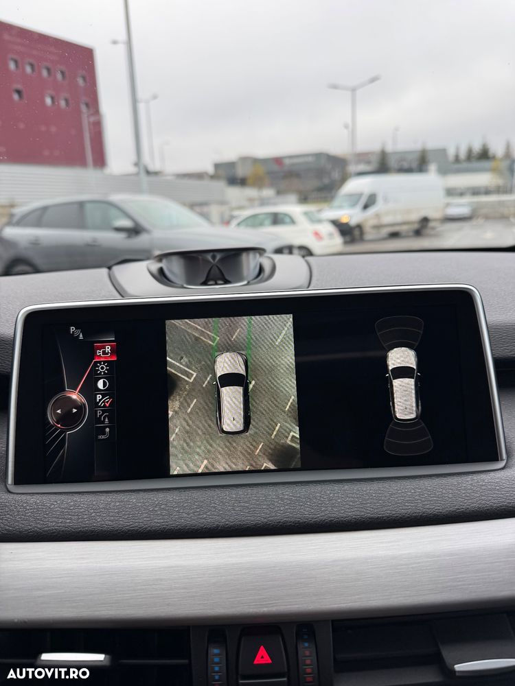 BMW X5 xDrive30d - 7