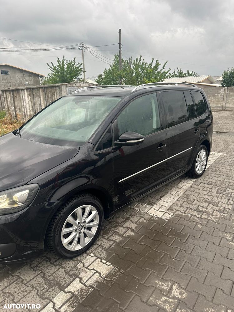 Volkswagen Touran 2.0 TDI Highline DSG - 3