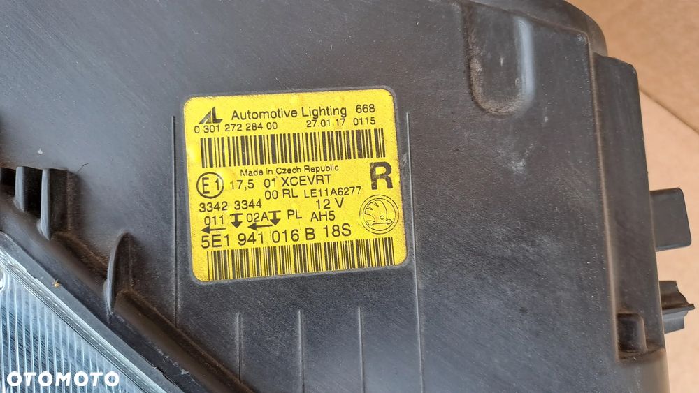 SKODA OCTAVIA III KOMBI 12-16 PRAWA LAMPA PRZÓD BI-XENON 5E1941016B ŁADNA - 5