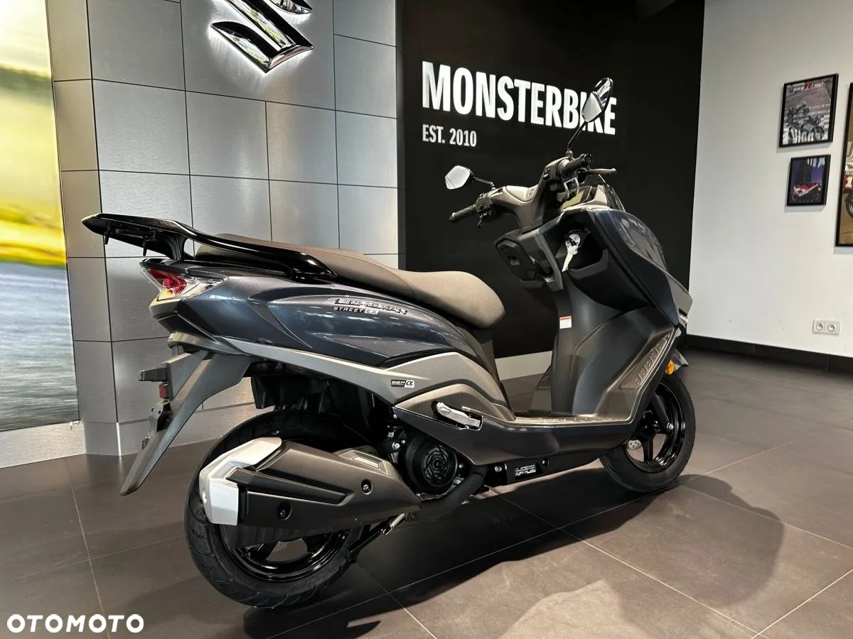 Suzuki Burgman - 3