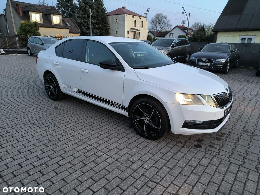 Skoda Octavia 1.5 TSI ACT DSG Sport Edition - 2