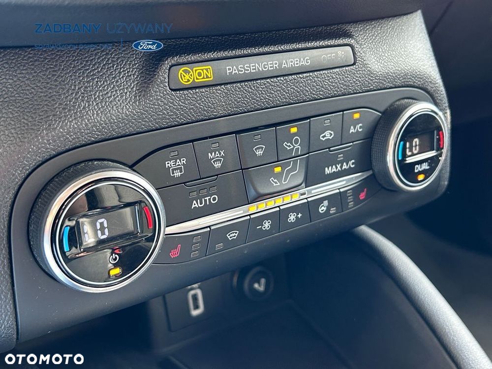 Ford Focus - 23