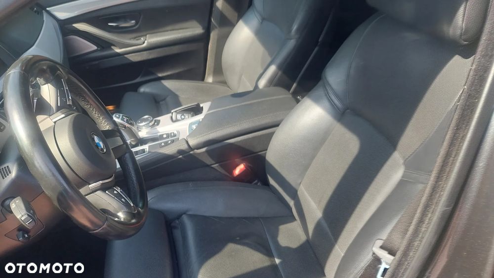 BMW Seria 5 - 21