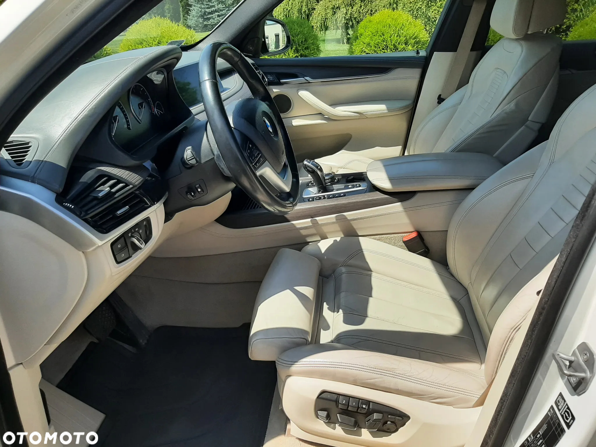 BMW X5 xDrive40d - 9