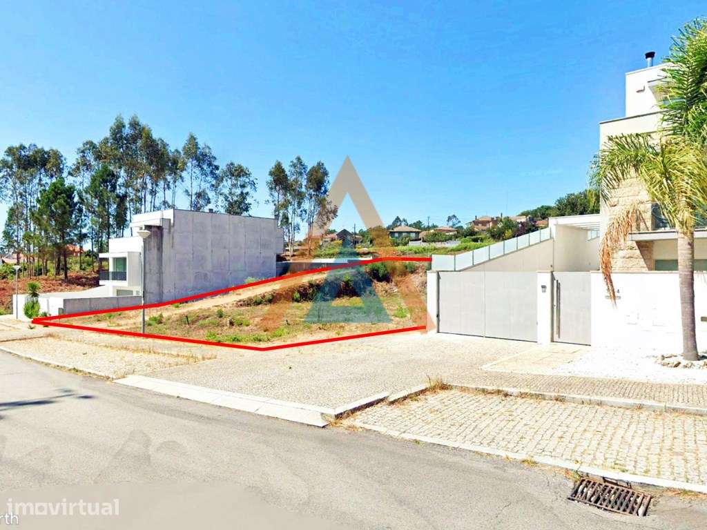 Oportunidade única, entre a cidade de Santa Maria da Feira e a cida... - Grande imagem: 2/13