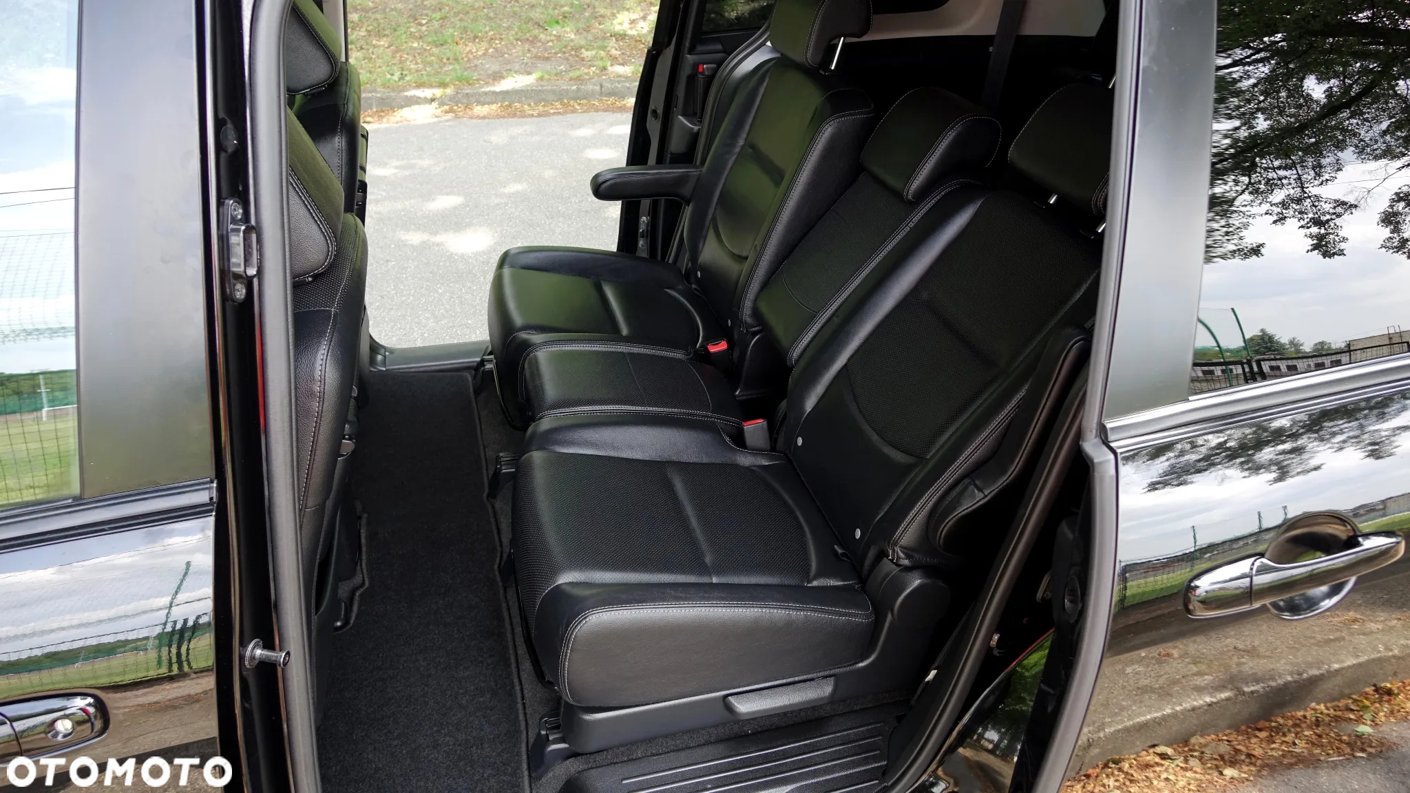 Mazda 5 2.0 Sport - 8