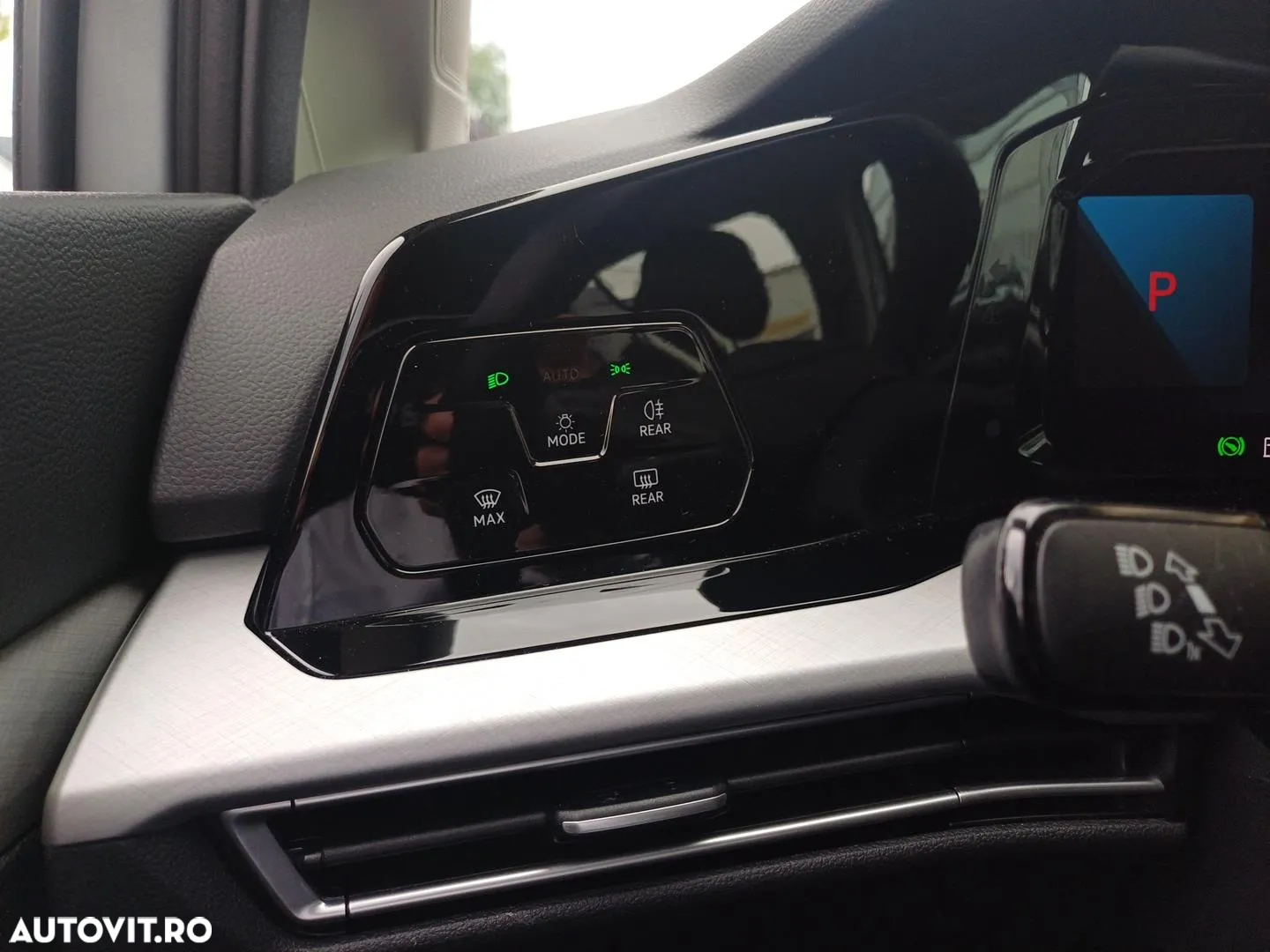 Volkswagen Golf 1.5 eTSI ACT DSG MHEV Life - 12