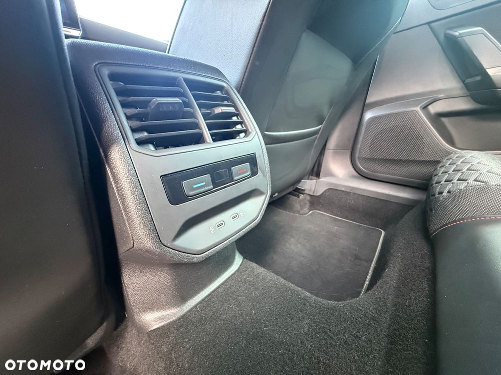 Seat Leon 2.0 TDI DPF DSG FR - 20