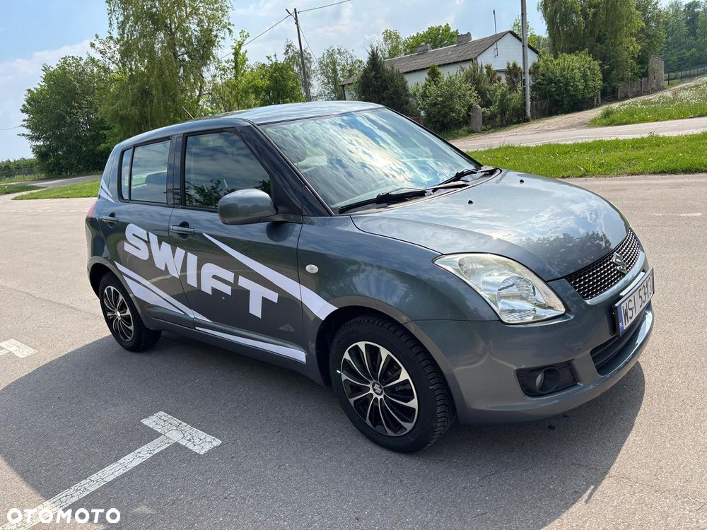 Suzuki Swift 1.3 4x4 Comfort - 2