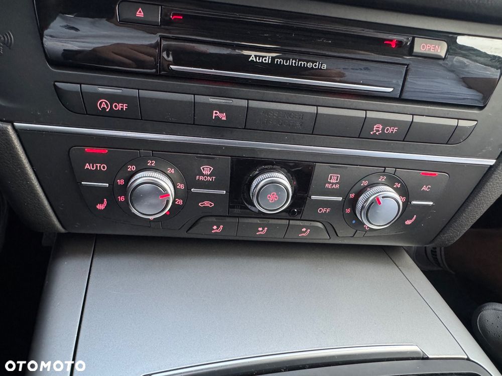 Audi A6 Avant 2.0 TDI ultra S tronic - 6
