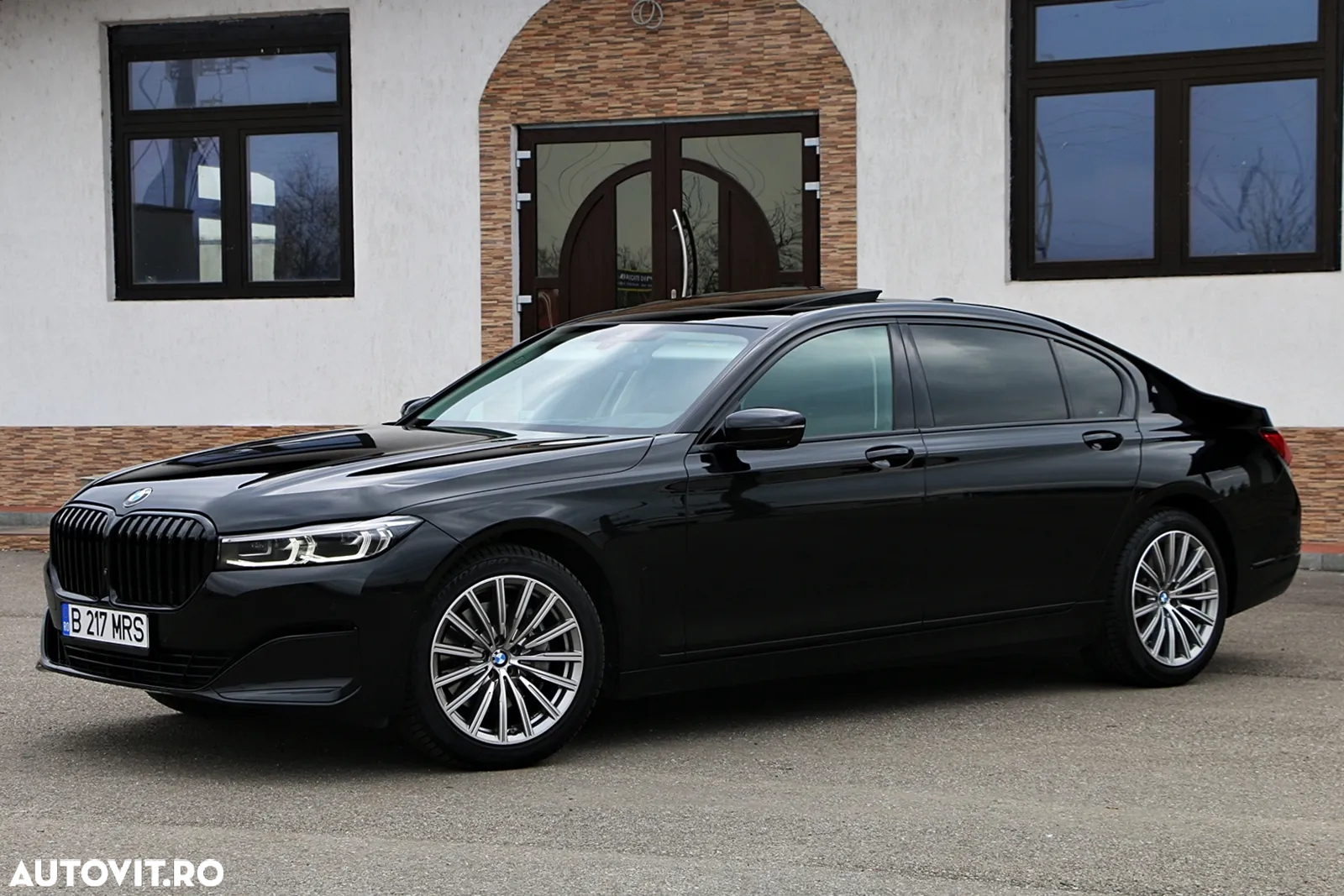 BMW Seria 7 740Li xDrive - 10