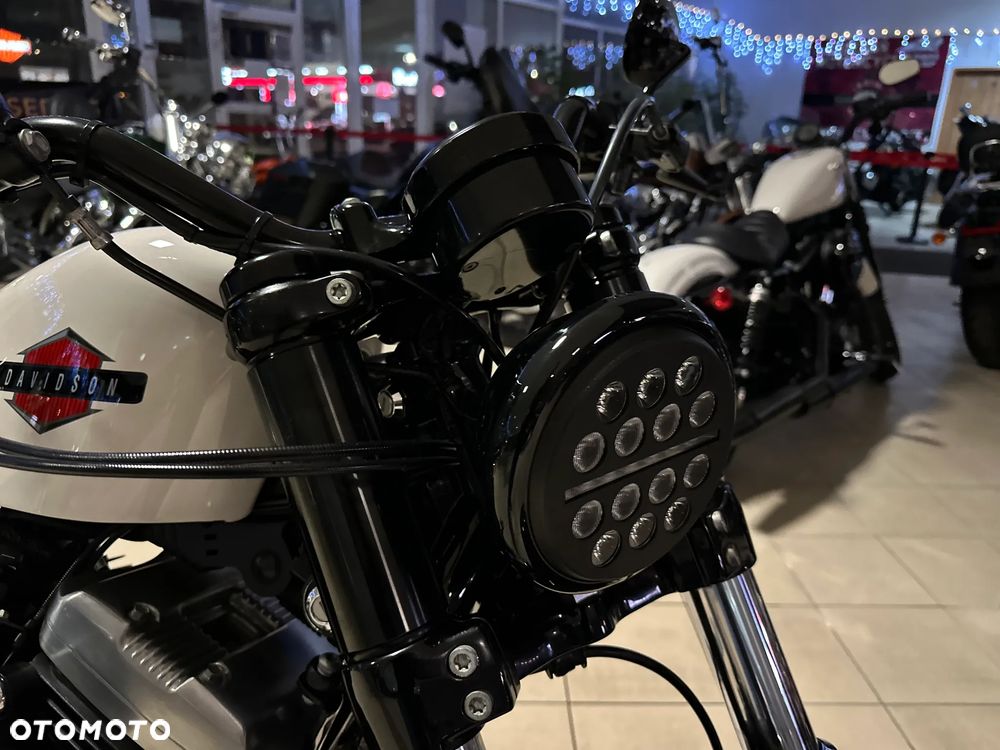 Harley-Davidson Sportster Forty-Eight - 36