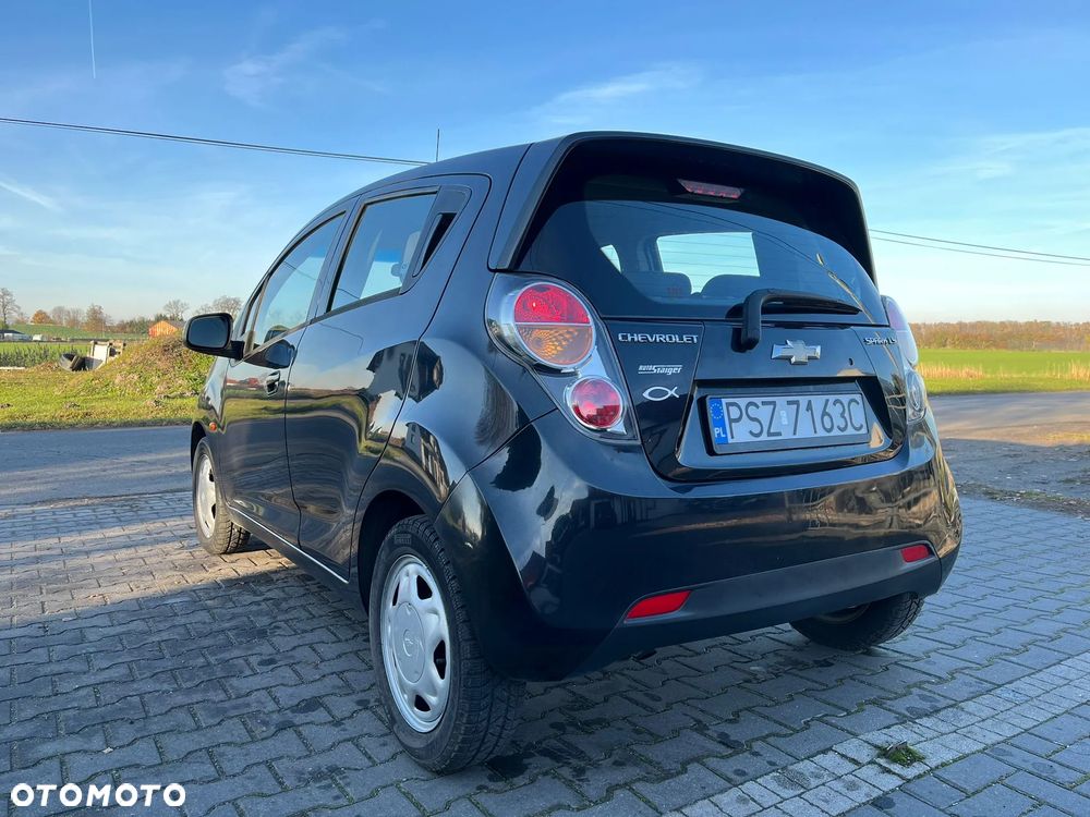 Chevrolet Spark 1.0 LT - 2
