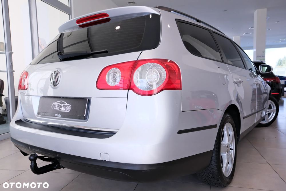 Volkswagen Passat 1.4 TSI Comfortline - 17