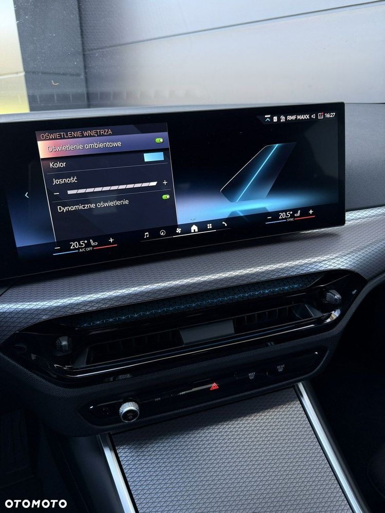 BMW Seria 3 330i xDrive M Sport sport - 37