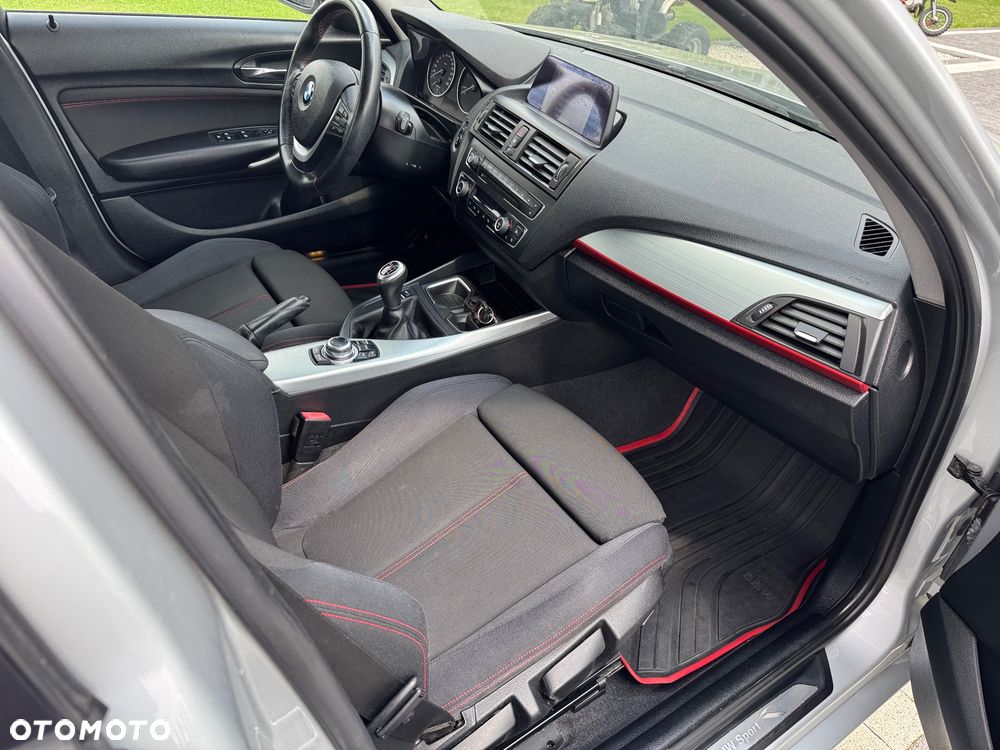 BMW Seria 1 118d Sport Line - 26