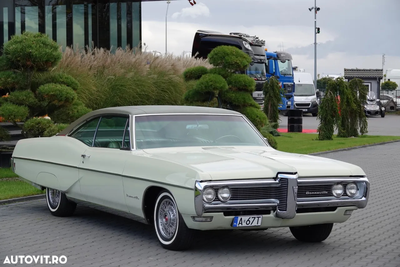Pontiac Bonneville - 4