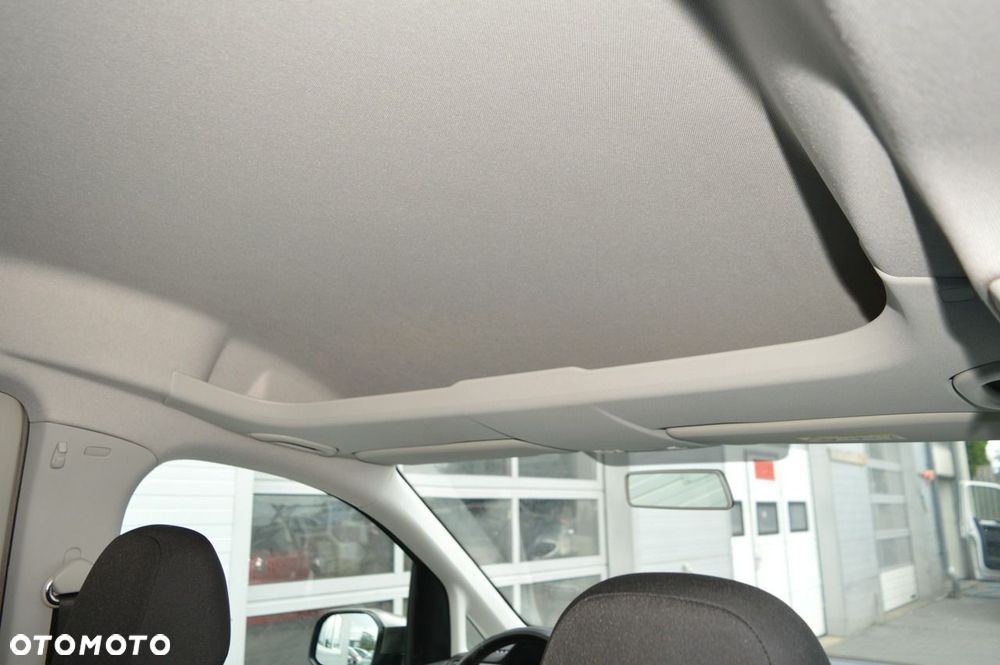 Volkswagen Caddy Maxi 2.0 TDI - 37