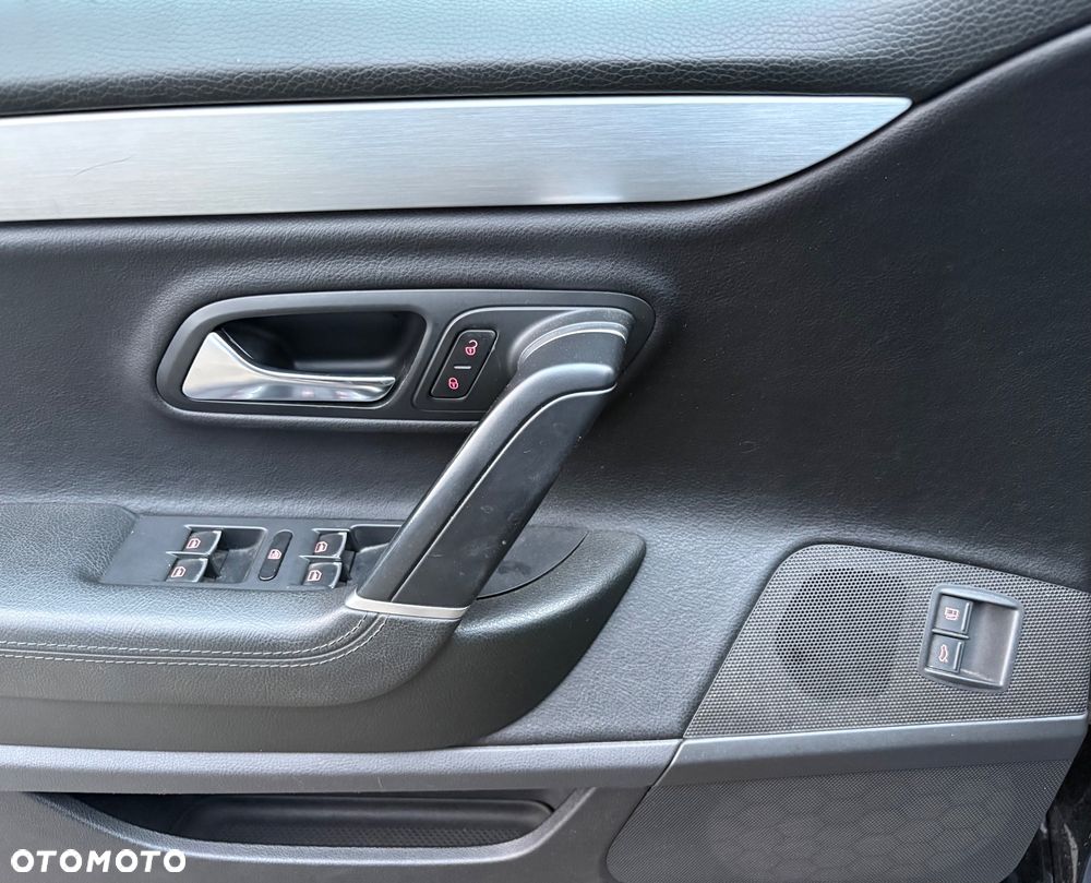 Volkswagen Passat CC 1.8 TSI DSG - 19