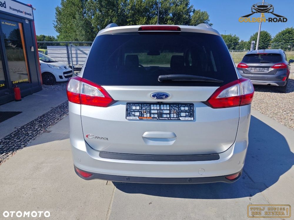 Ford Grand C-MAX - 7