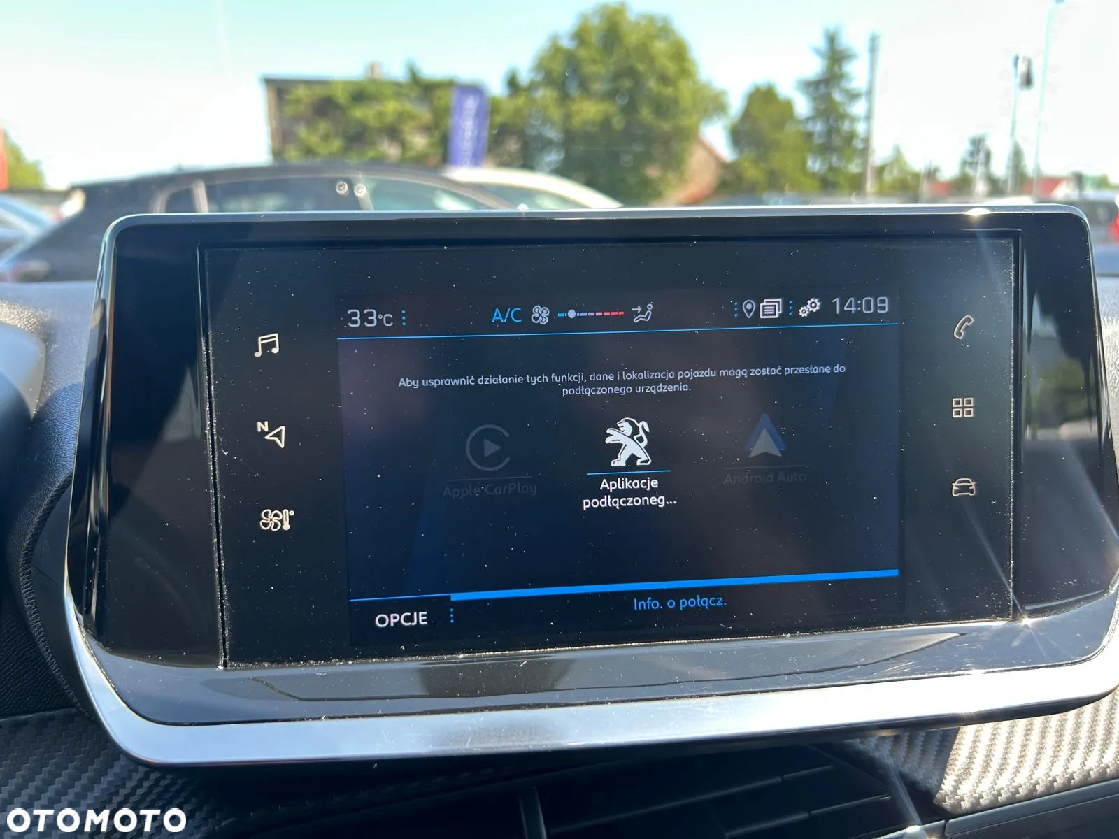 Peugeot 2008 PureTech 130 Stop&Start EAT6 Signature - 34
