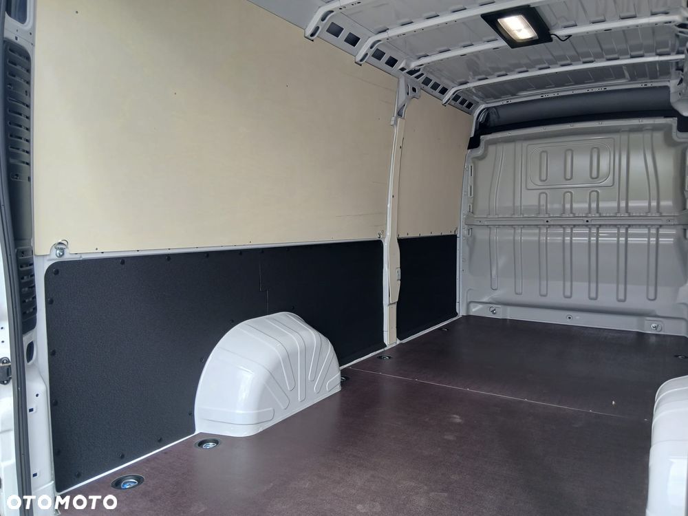 Toyota Proace Max - 15