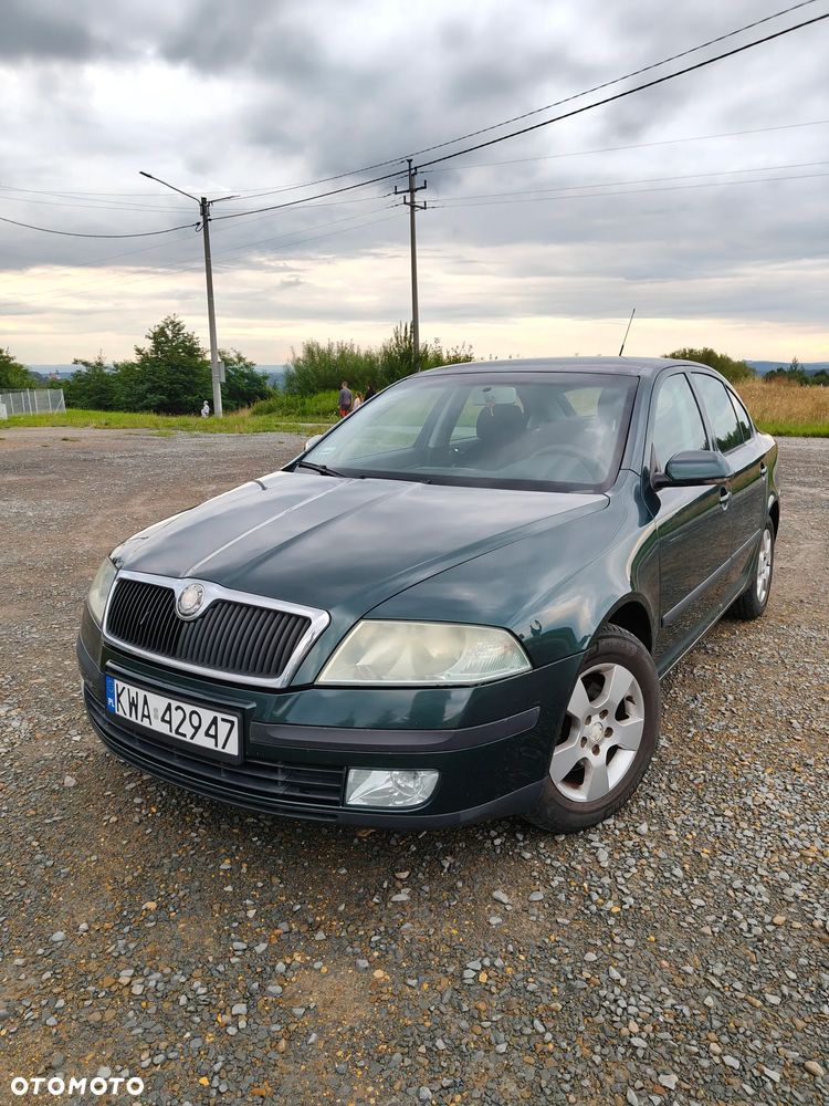 Skoda Octavia 1.6 Ambiente - 1