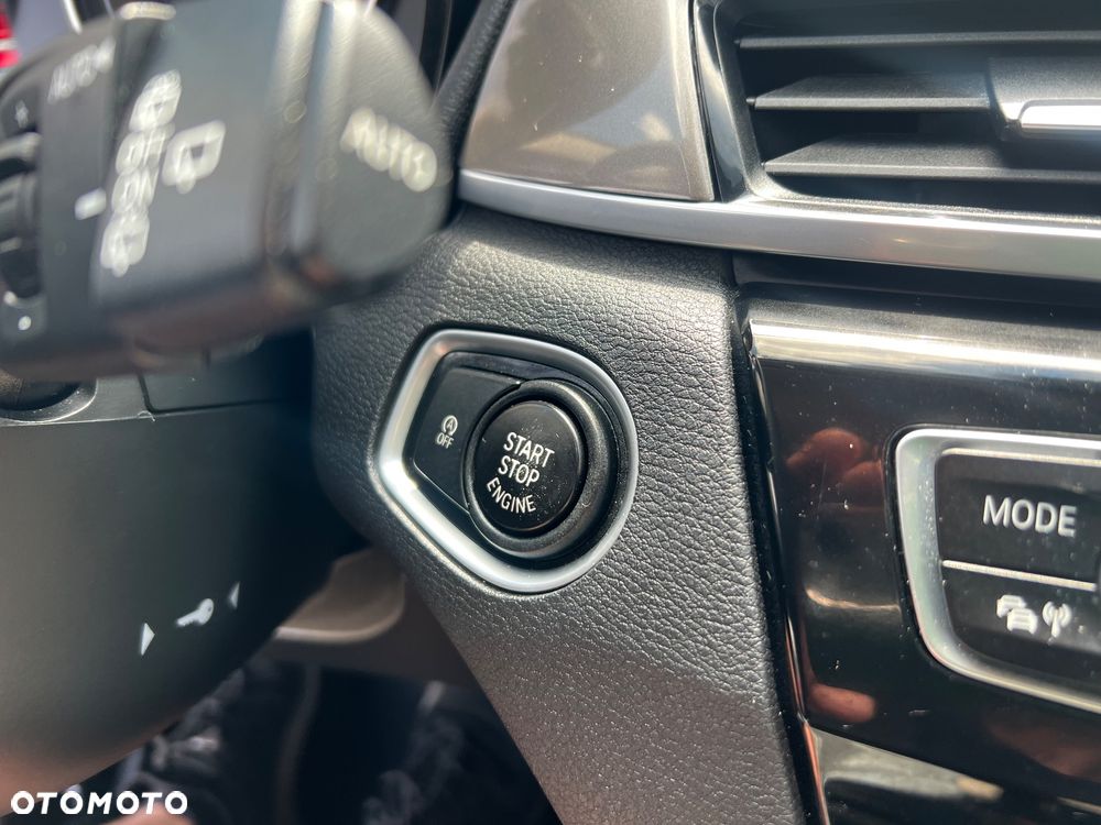 BMW X1 sDrive20i Advantage sport - 40