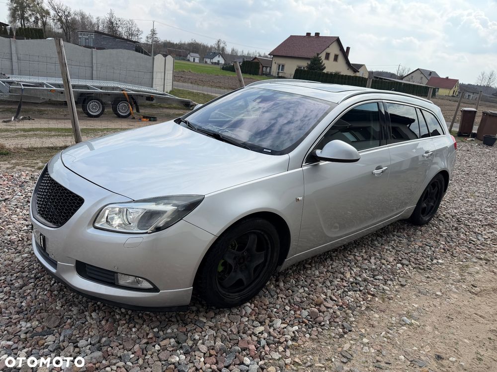 Opel Insignia 2.8 V6 Turbo 4x4 Cosmo - 4