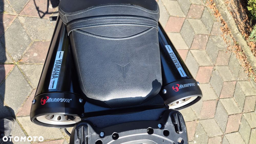 Yamaha MT - 12