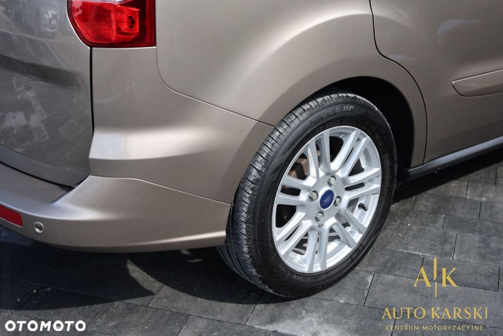Ford Tourneo Courier - 14