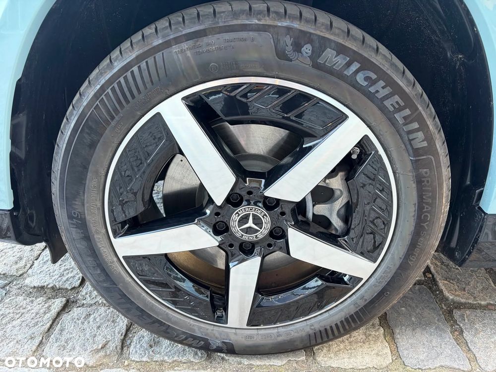 Mercedes-Benz GLB 250+ EQ 85kWh - 10