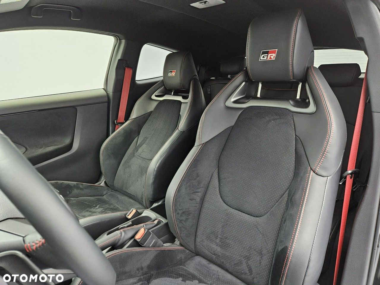 Toyota Yaris - 11