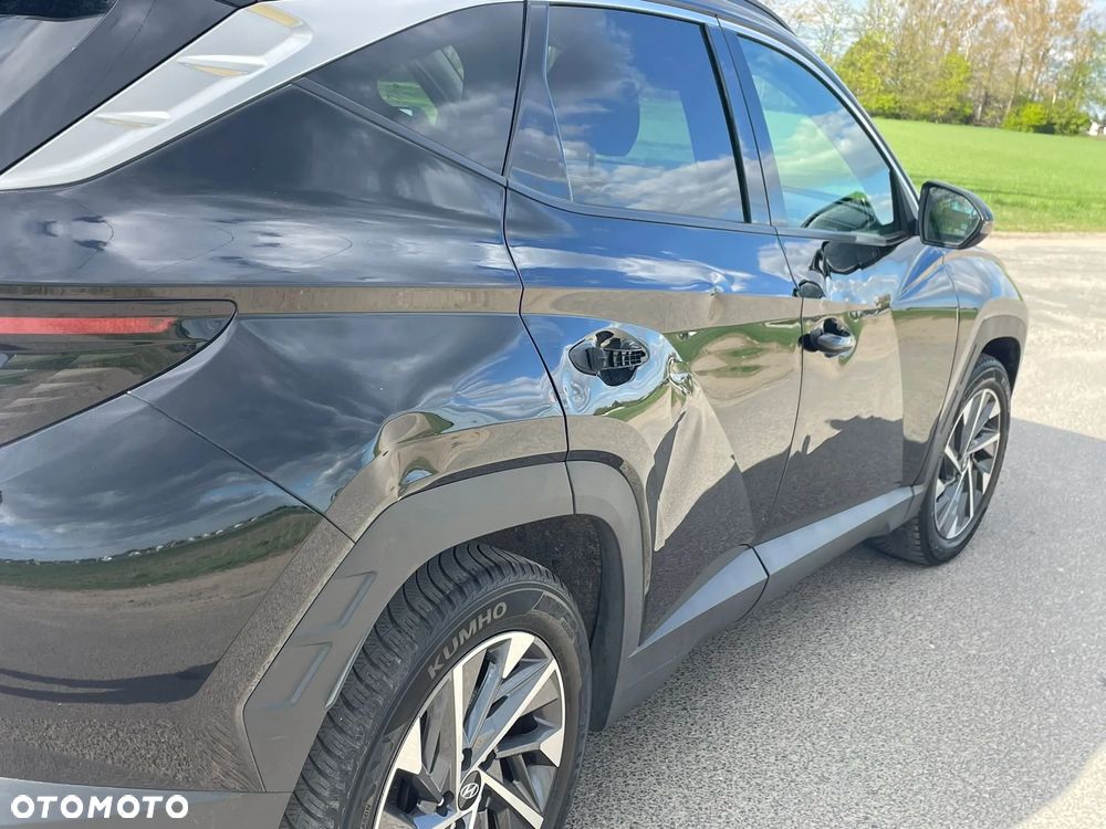 Hyundai Tucson 1.6 T-GDi 48V-Hybrid 2WD DCT Blackline - 6